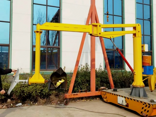 鲁诚重工浇铸机械手视频